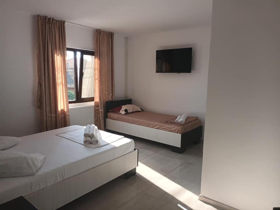 Vila Maranca Hotel Două Mai Екстериор снимка